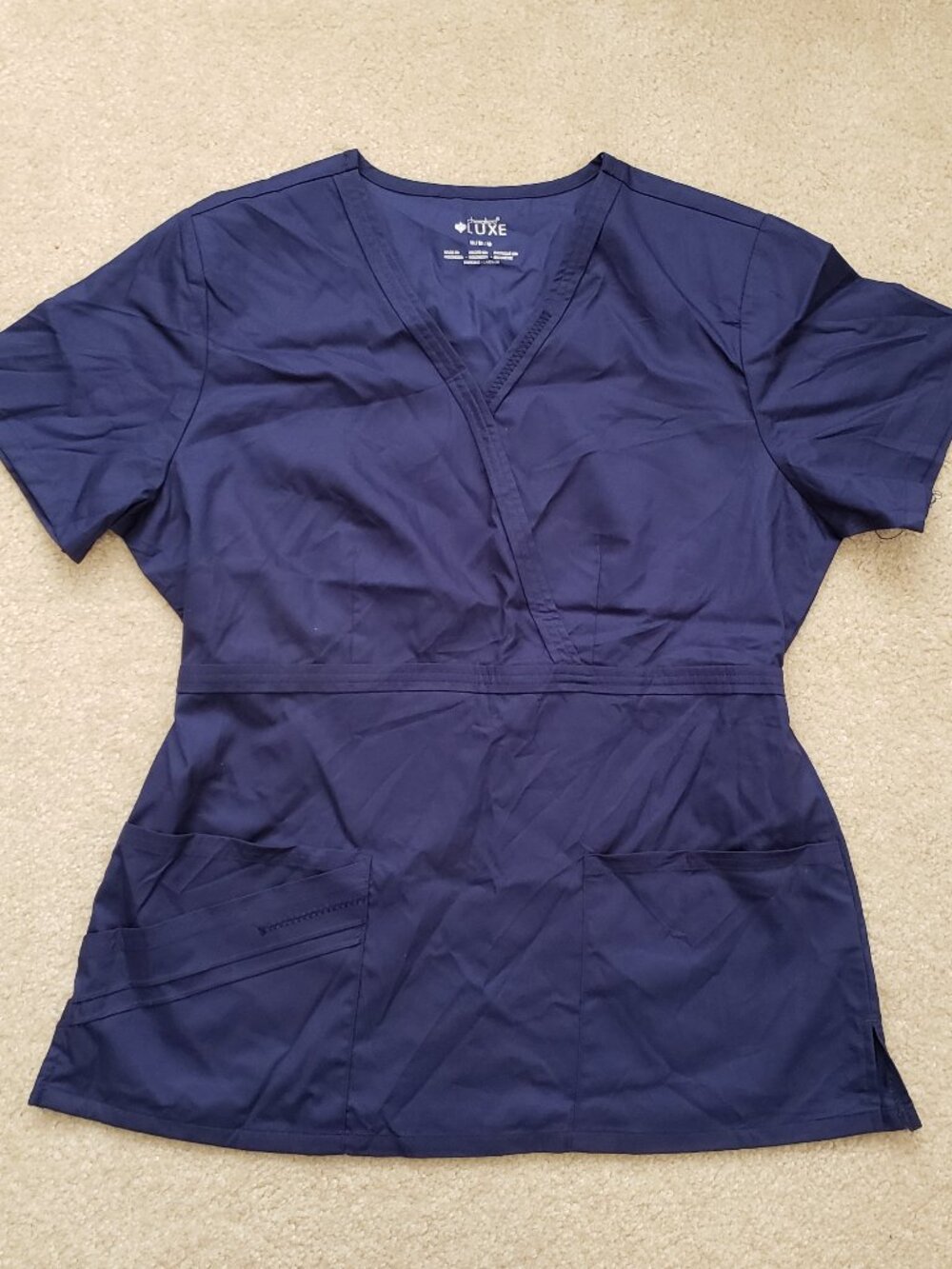 NWOT Cherokee Luxe size Medium navy blue scrub top uniform career nurse